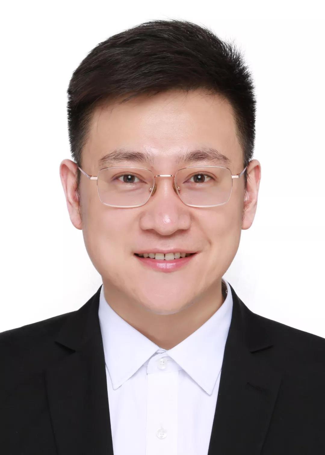 张泰源 中国气象局华风气象传媒集团天气预报主持人